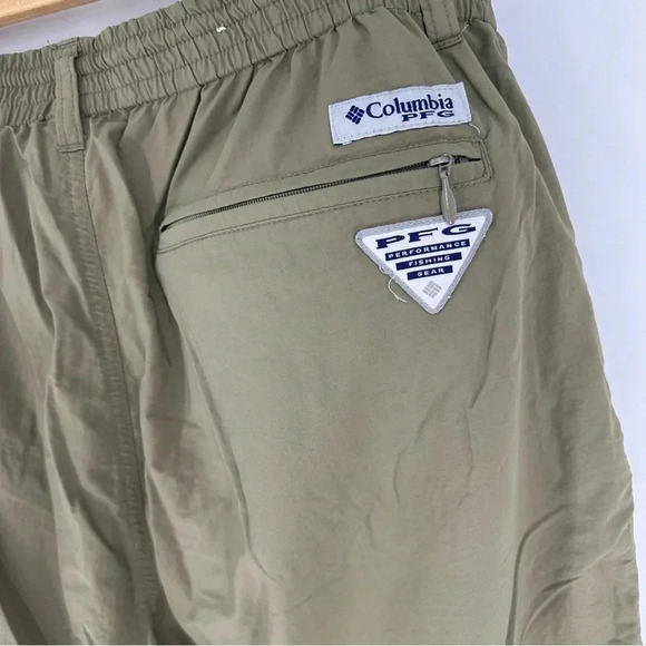 Columbia UPF 50 Aruba III quick dry zip off convertible pants sage color - Picture 6 of 13